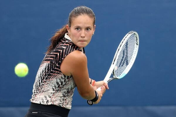 Теннисистка Дарья Касаткина стартует на турнире в Токио
