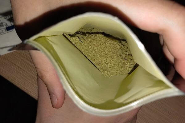 Житель Самары заказал из Чехии наркотики под видом зеленого чая