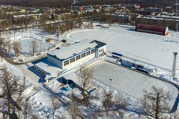 Фасад спортивного корпуса стадиона «Чайка» в Самаре отремон­тируют до 25 декабря