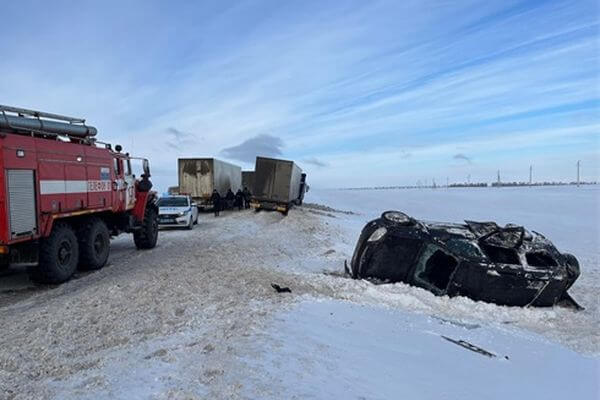 В Самарской области 16-летний подросток пострадал в столкновении легковушки с грузовиком