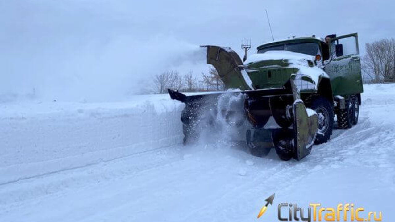 В Тольятти показали, как готовят лед к автогонкам | CityTraffic