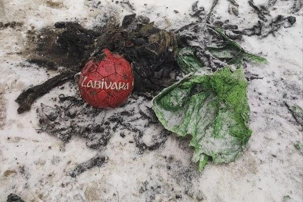 В Самаре в канали­зации нашли футбольный мяч с симво­ликой ЧМ-2018