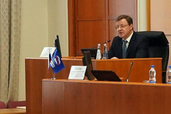 На социальную поддержку жителей Самарской области допол­ни­тельно выделят 3,5 млрд рублей