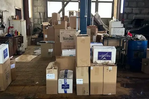 На складе в Тольятти нашли 93 тысячи пачек безак­цизных сигарет