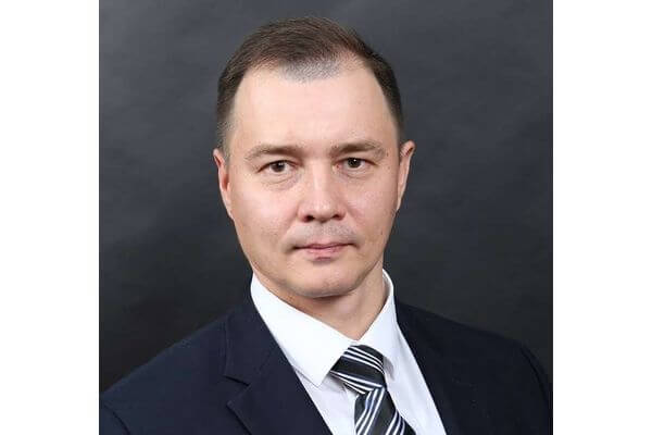 Дмитрий Холин досрочно сложил полно­мочия депутата Самарской губернской думы
