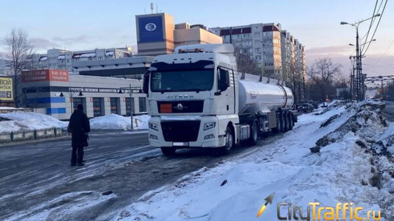 Тягач Sitrak: Такая машина тебе не помешает, брат | CityTraffic