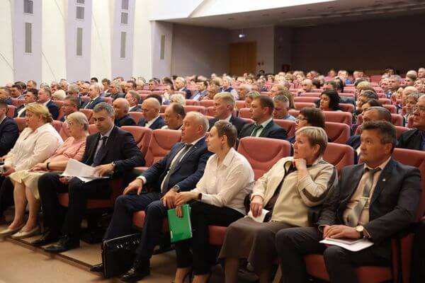В Самаре прошел съезд Совета муници­пальных образо­ваний региона