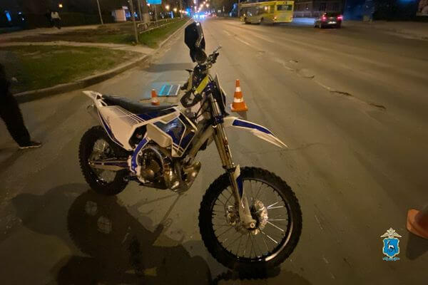 В Самарской области за сутки в больнице оказались два мотоцик­листа, попавшие в ДТП