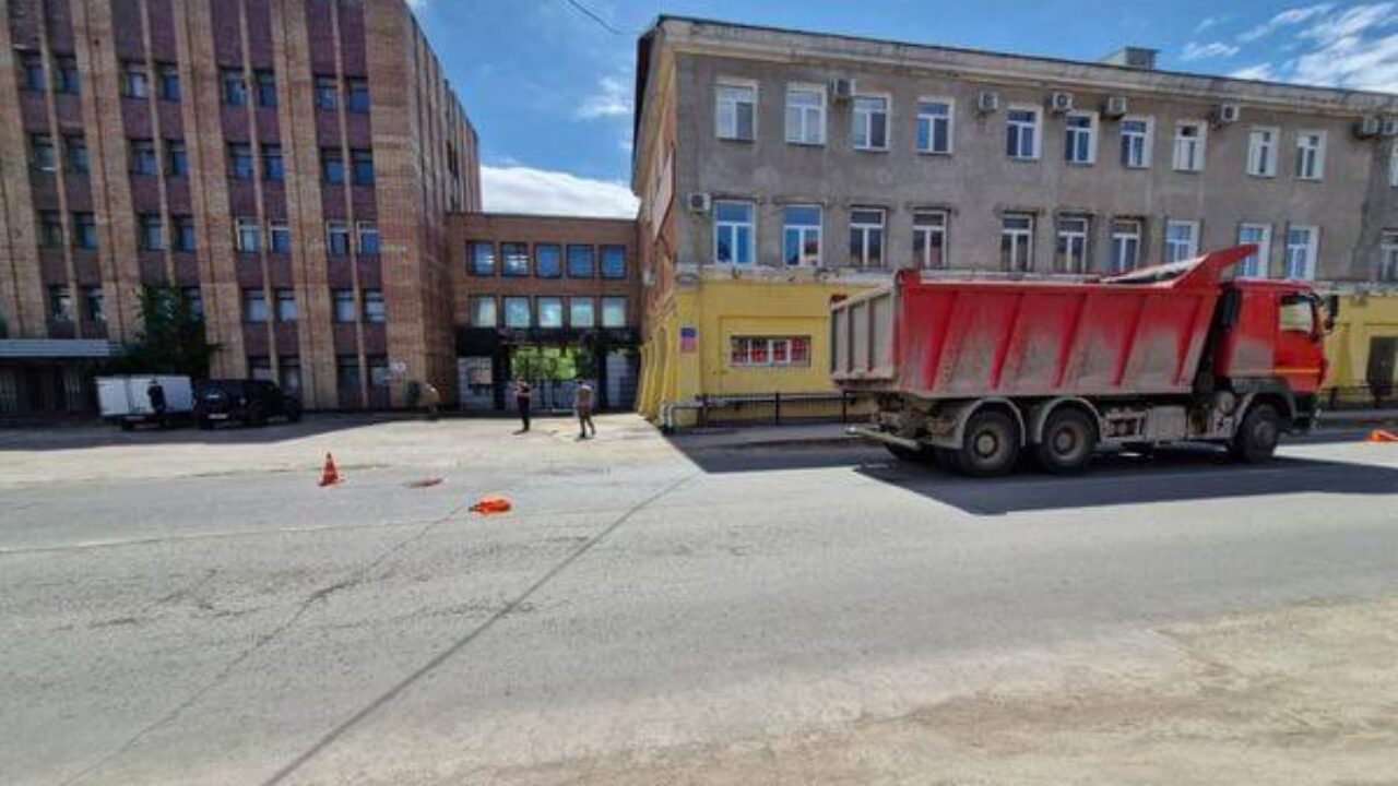 В Самаре женщина попала под грузовик | CityTraffic