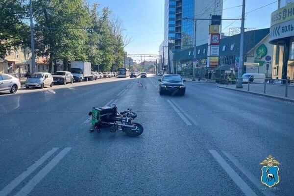 В Самаре за сутки два велоси­пе­диста попали в больницу в результате ДТП