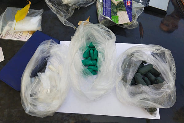 Троих жителей Самары будут судить за покушение на сбыт нарко­тиков в крупном размере