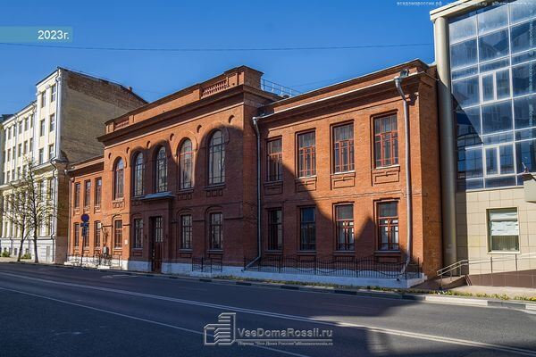 В Самаре нашли того, кто отремон­тирует крышу учебного корпуса академии для одаренных детей